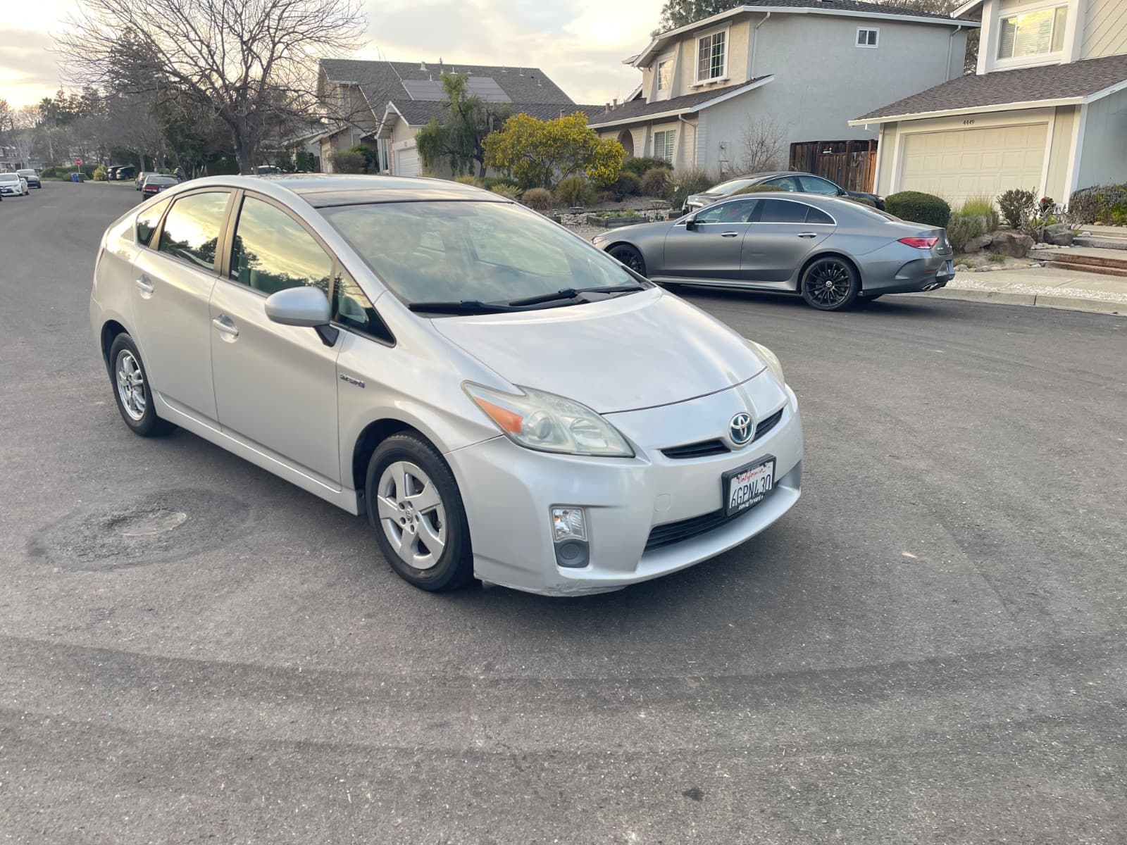 2010 Toyota Prius, photo 2 of 18, at United Flex Auto Sales in Pleasant Hill, CA