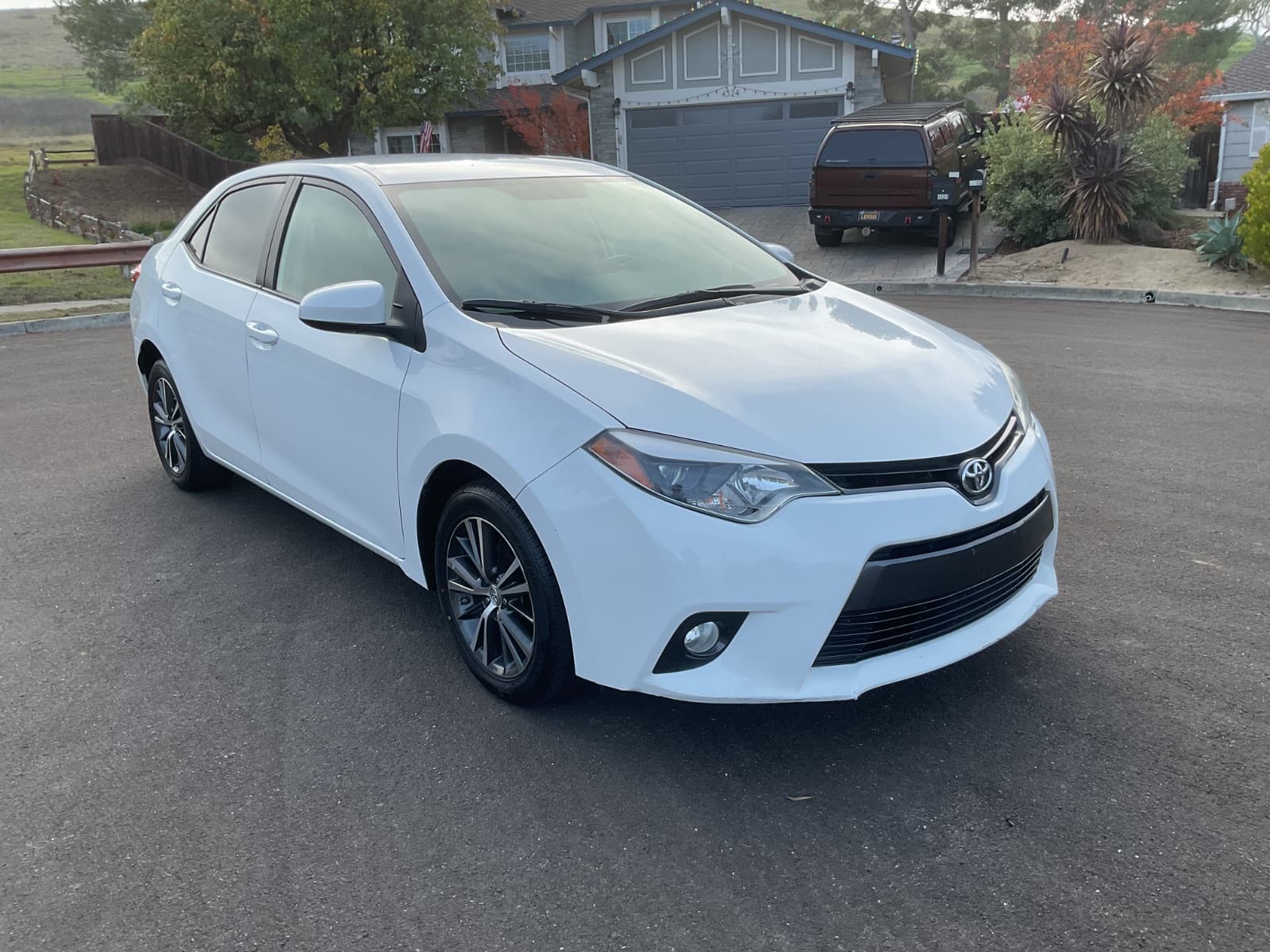 2016 Toyota Corolla, photo 2 of 16, at United Flex Auto Sales in Pleasant Hill, CA