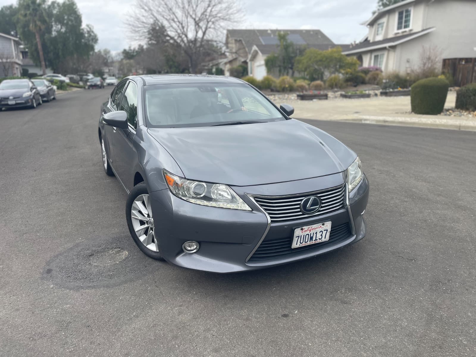 2014 Lexus ES 300h, photo 10 of 10, at United Flex Auto Sales in Pleasant Hill, CA