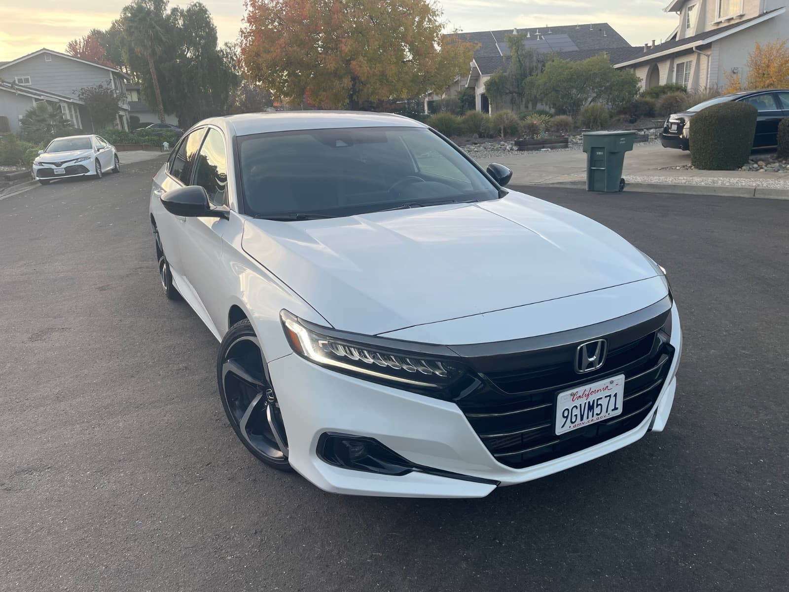2021 Honda Accord, photo 2 of 18, at United Flex Auto Sales in Pleasant Hill, CA