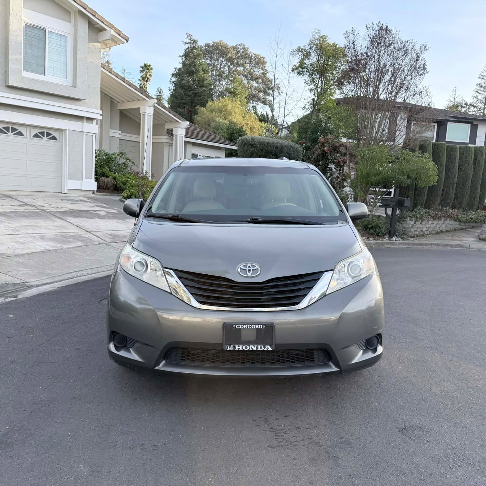 2011 Toyota Sienna, photo 2 of 17, at United Flex Auto Sales in Pleasant Hill, CA