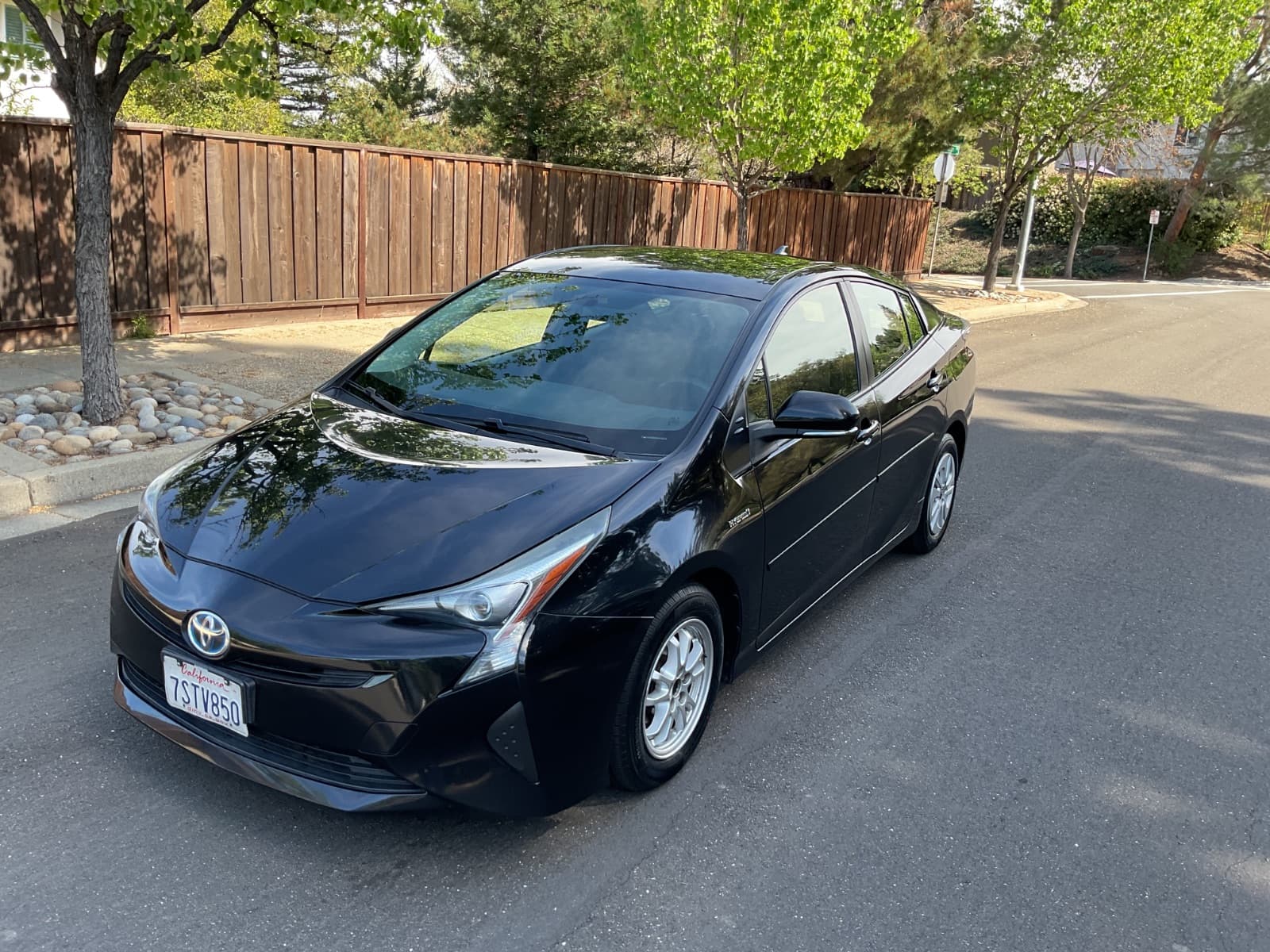 2016 TOYOTA Prius