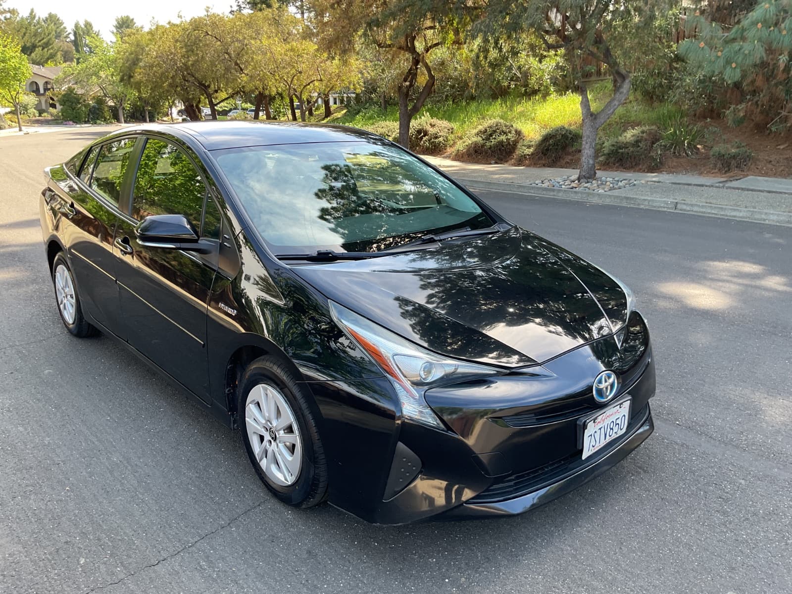2016 Toyota Prius, photo 2 of 17, at United Flex Auto Sales in Pleasant Hill, CA