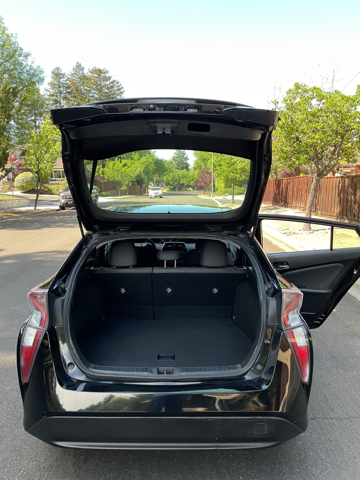 2016 Toyota Prius, photo 17 of 17, at United Flex Auto Sales in Pleasant Hill, CA