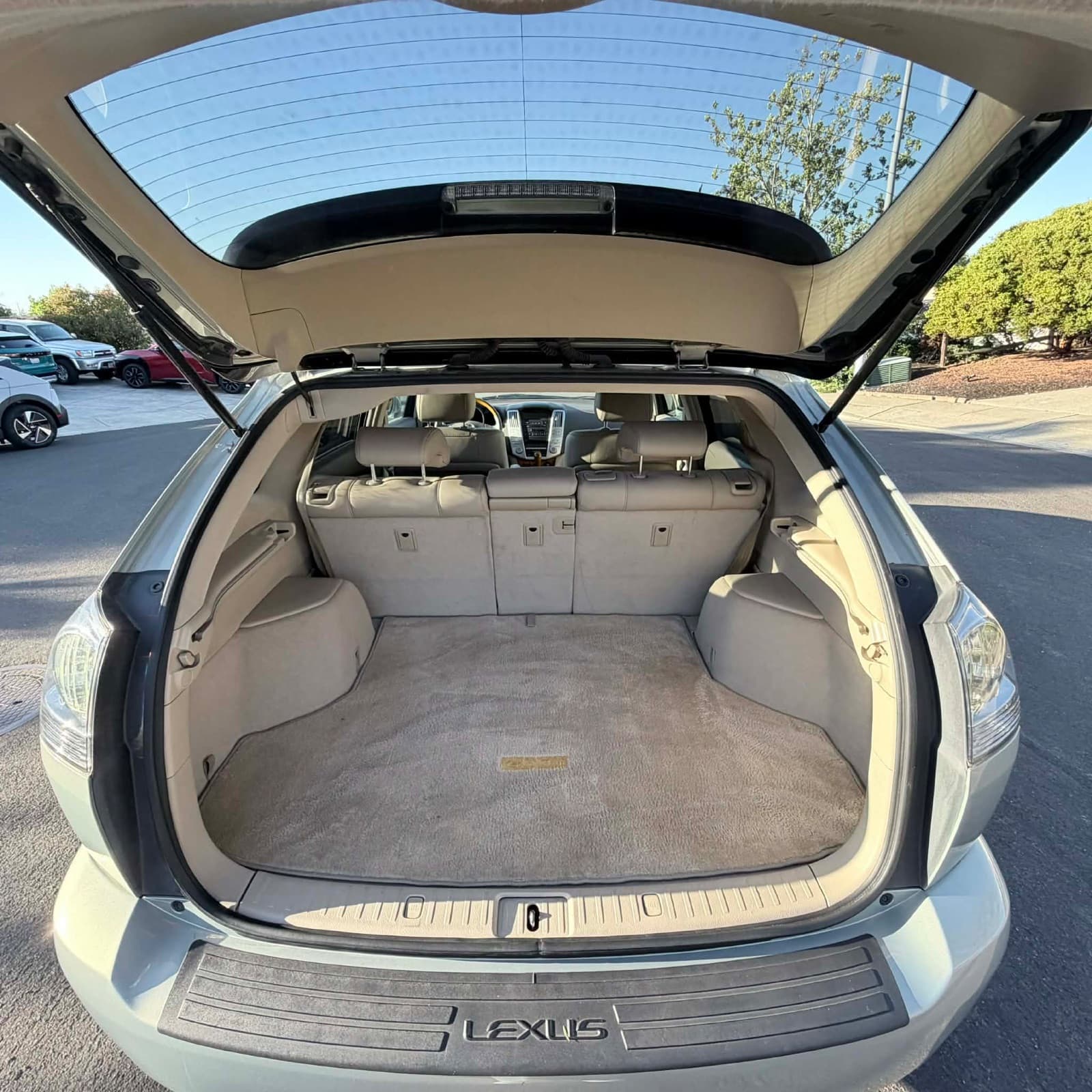 2007 Lexus RX, photo 16 of 16, at United Flex Auto Sales in Pleasant Hill, CA