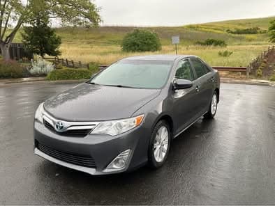 2014 Toyota Camry hybrid XLE