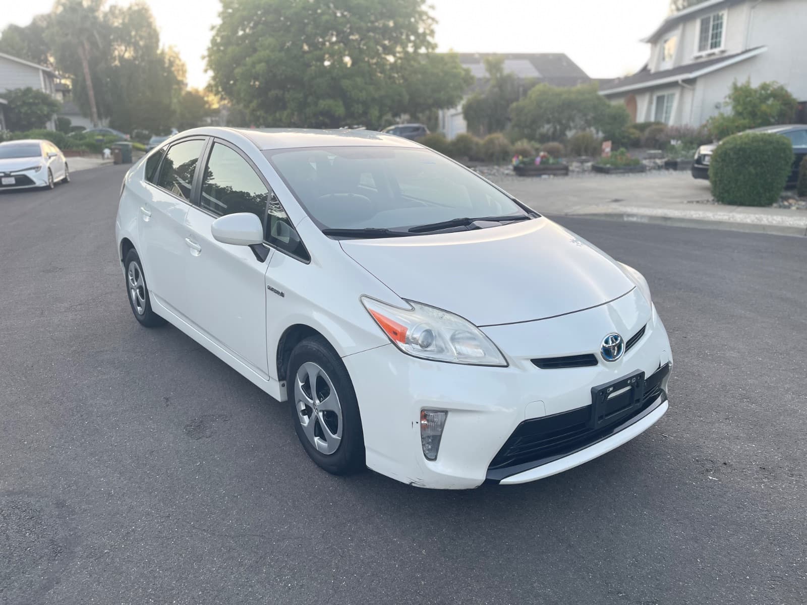 2013 Toyota Prius, photo 2 of 10, at United Flex Auto Sales in Pleasant Hill, CA