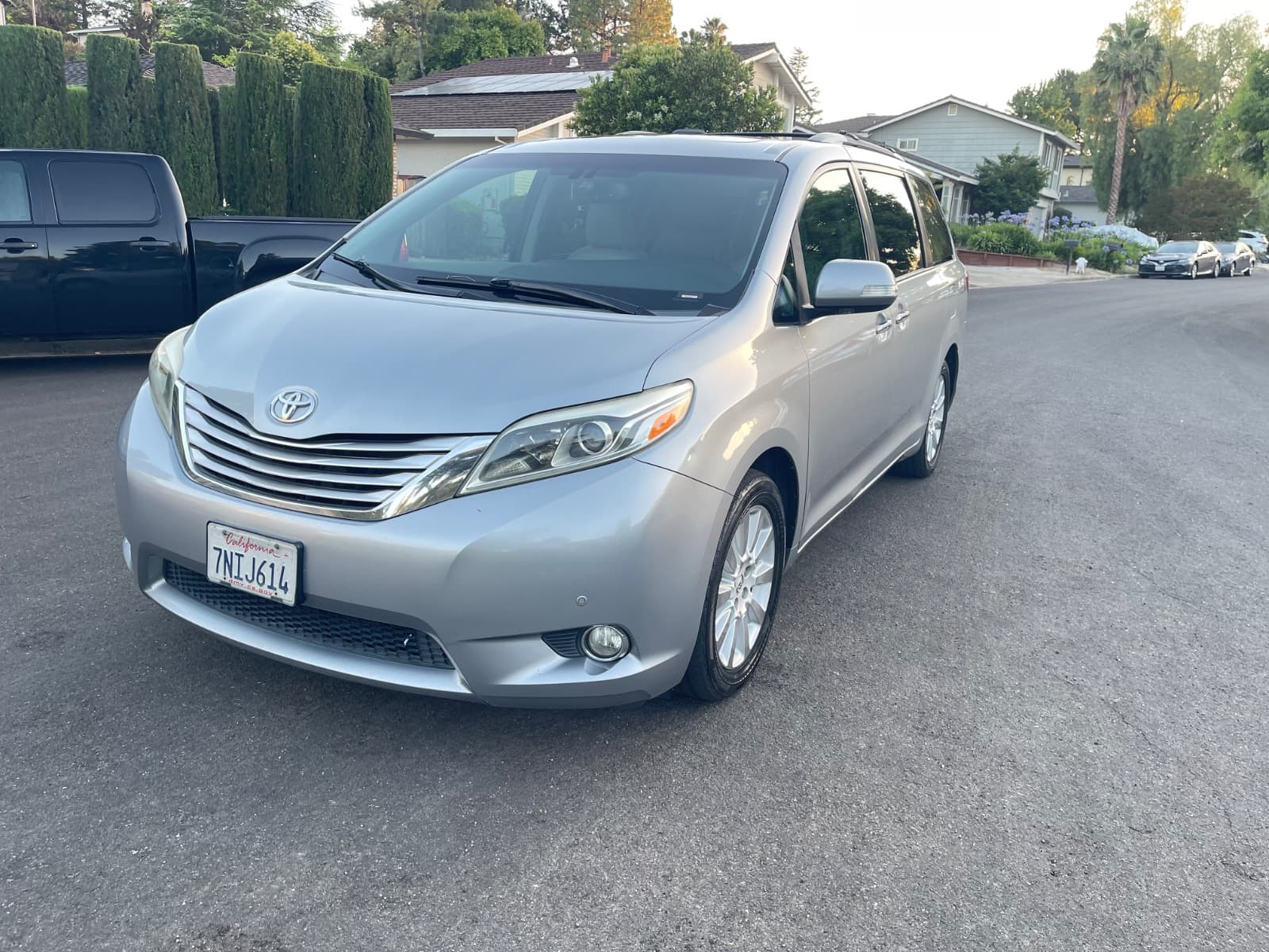 2015 TOYOTA Sienna