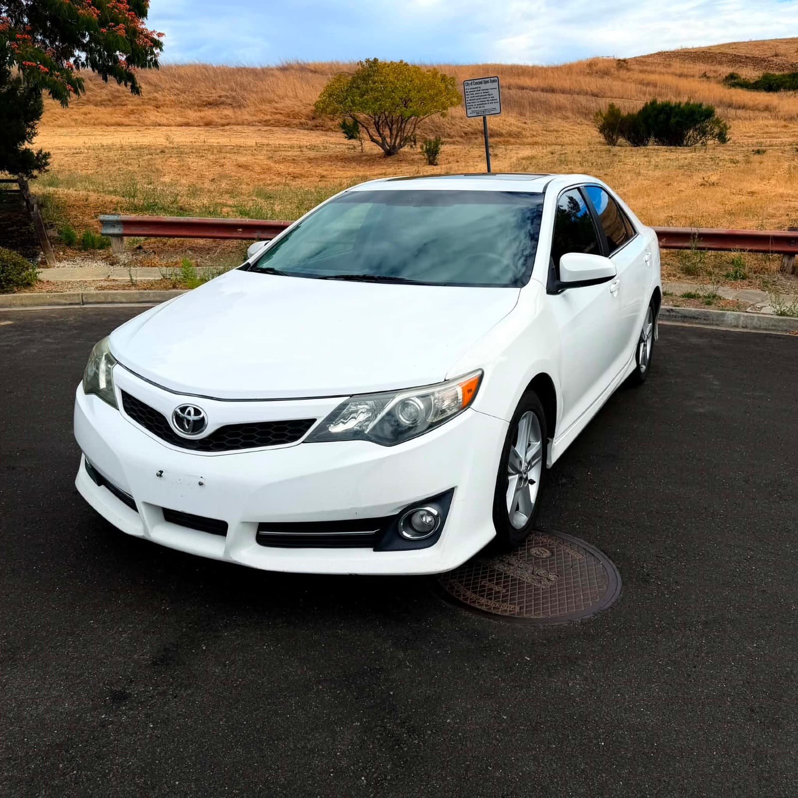 2013 TOYOTA Camry