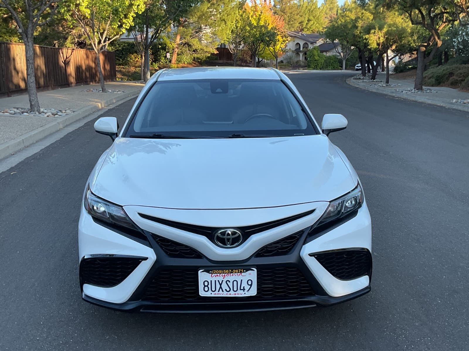 2021 Toyota Camry, photo 2