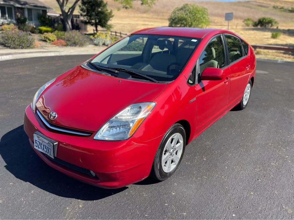 2007 Toyota Prius, photo 2 of 8, at United Flex Auto Sales in Pleasant Hill, CA