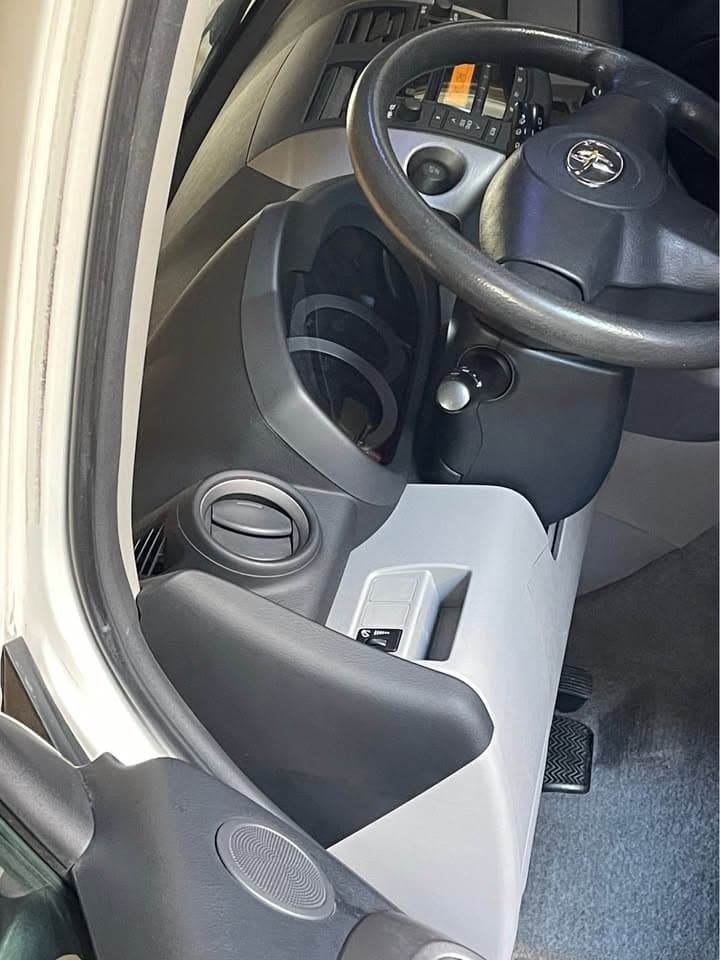 2008 Toyota RAV4 Sport, photo 8 of 8, at United Flex Auto Sales in Pleasant Hill, CA