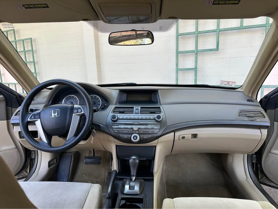 2009 Honda Accord LX-P, photo 8 of 8, at United Flex Auto Sales in Pleasant Hill, CA