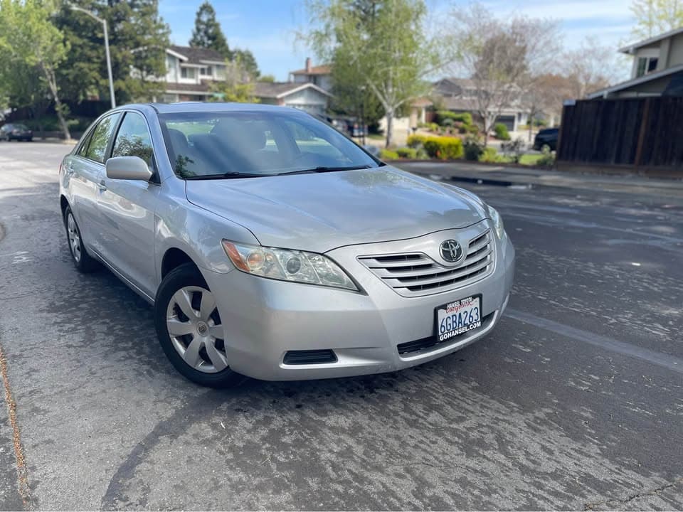 2009 Toyota Camry LE, photo 2 of 8, at United Flex Auto Sales in Pleasant Hill, CA