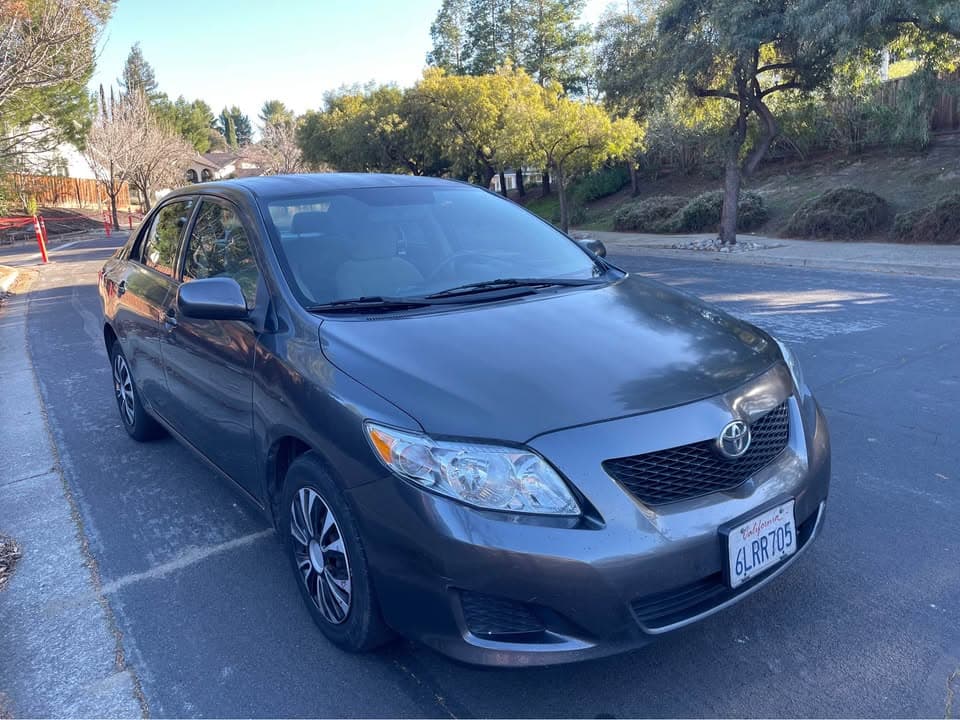 2010 Toyota Corolla LE, photo 2 of 8, at United Flex Auto Sales in Pleasant Hill, CA