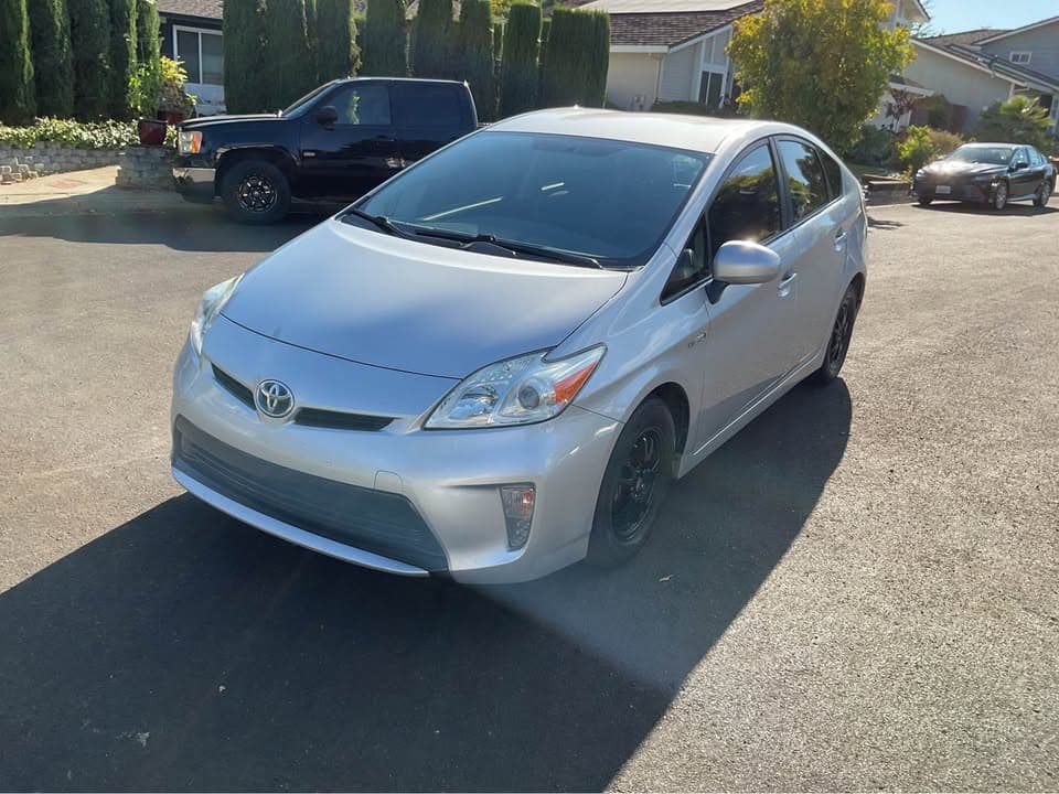 2015 Toyota Prius II, photo 2 of 8, at United Flex Auto Sales in Pleasant Hill, CA