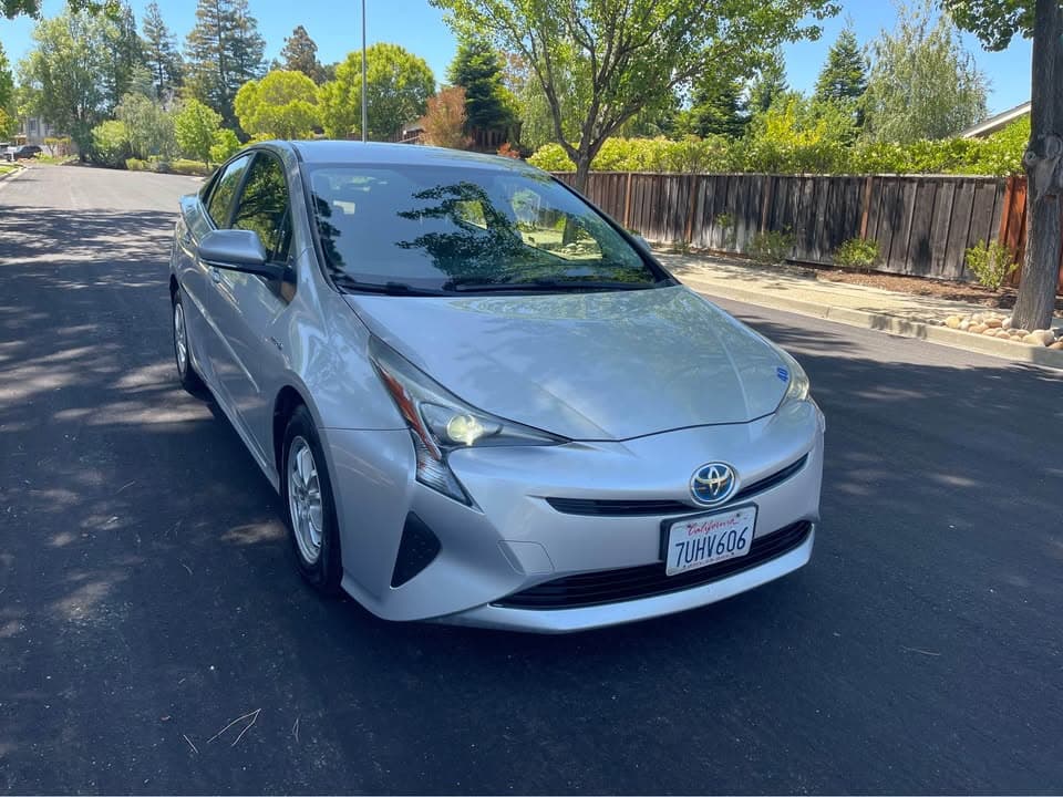 2016 Toyota Prius II, photo 8 of 8, at United Flex Auto Sales in Pleasant Hill, CA