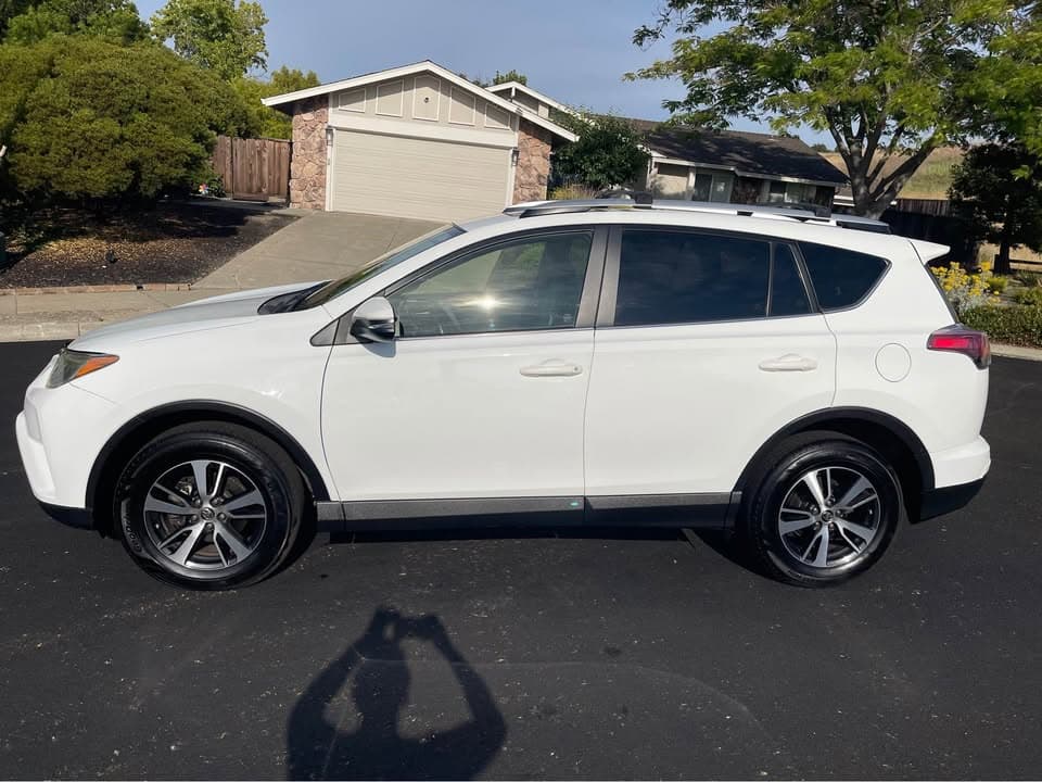 2016 Toyota RAV4 XLE, photo 8 of 8, at United Flex Auto Sales in Pleasant Hill, CA