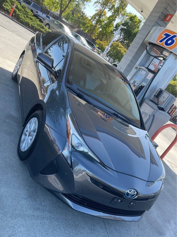 2017 Toyota Prius Two Eco, photo 2 of 8, at United Flex Auto Sales in Pleasant Hill, CA