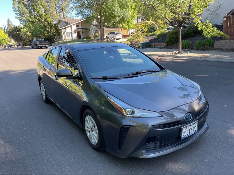 2019 Toyota Prius LE, photo 2 of 8, at United Flex Auto Sales in Pleasant Hill, CA