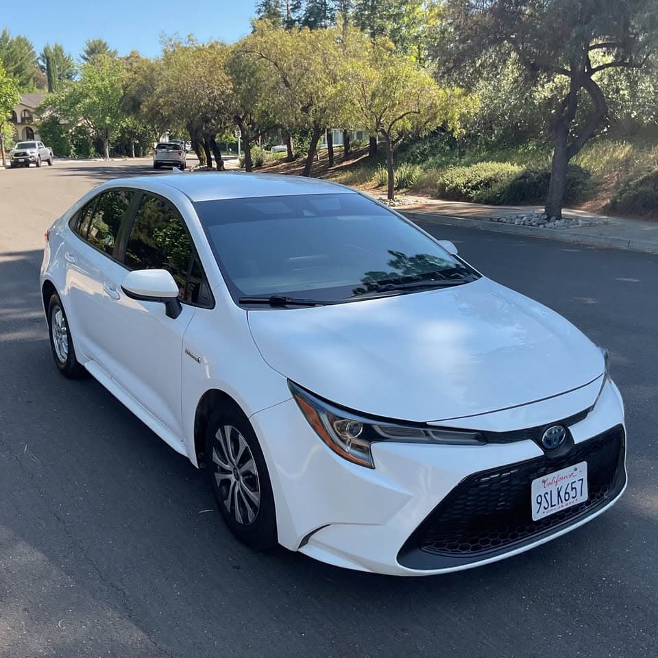 2020 Toyota Corolla Hybrid LE, photo 2 of 8, at United Flex Auto Sales in Pleasant Hill, CA